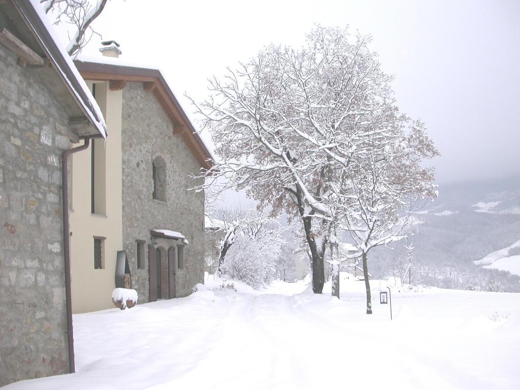 Borgo Pianello Holiday Homes And Winery Лиццано-ин-Бельведере Экстерьер фото